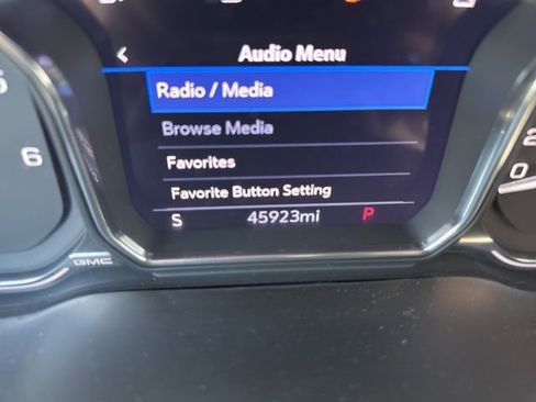 Used 2023 GMC Sierra 2500 AT4 w/ AT4 Preferred Package image 20