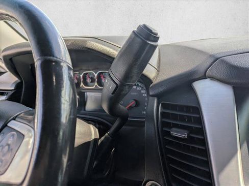 Used 2019 GMC Yukon SLT w/ Premium Edition RWD image 11