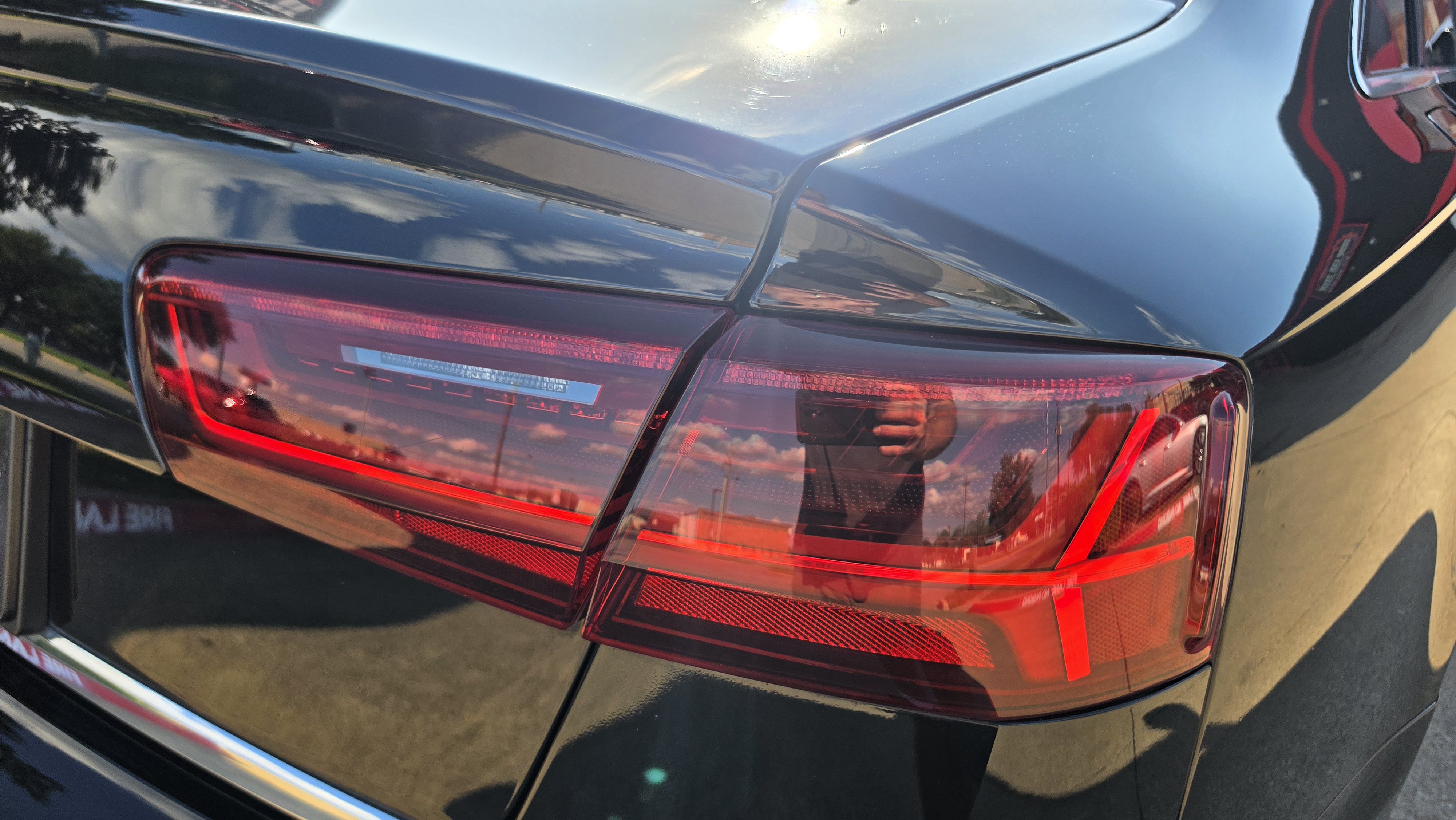 Used 2016 Audi A6 2.0T Premium w/ Technology Package FWD image 9