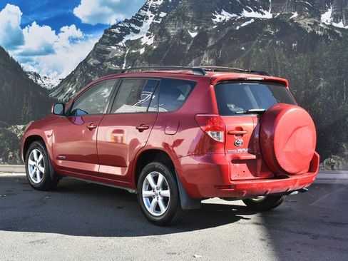 Used 2008 Toyota RAV4 Limited image 9