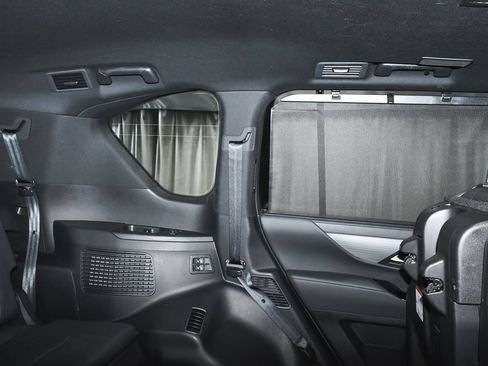Used 2025 Lexus LX 700h F Sport AWD/4WD image 73
