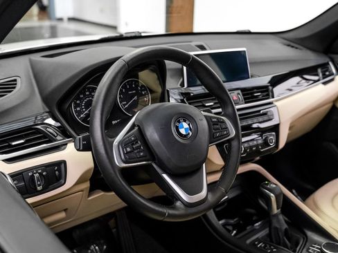 Used 2018 BMW X1 xDrive28i AWD/4WD image 16