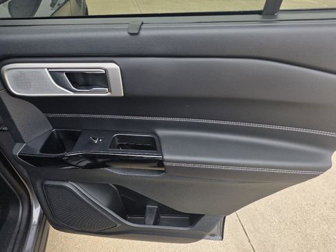 Used 2024 Ford Explorer ST w/ Equipment Group 401A image 40