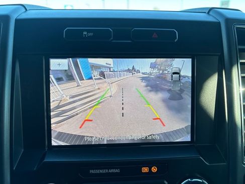 Used 2022 Ford F250 XLT w/ XLT Premium Package image 19