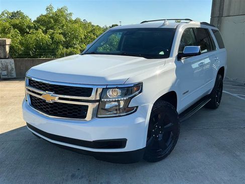 Used 2018 Chevrolet Tahoe LT AWD/4WD image 2