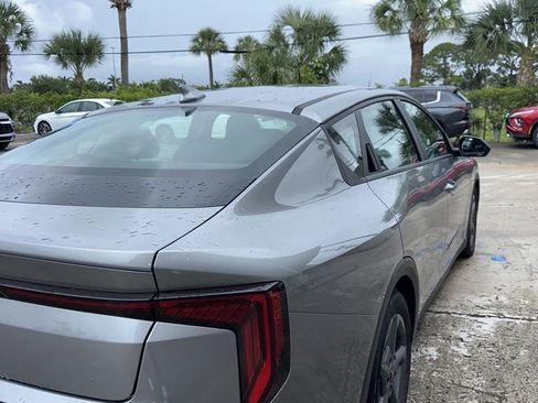 Used 2025 Kia K4 FWD image 8