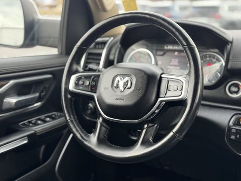 Used 2020 RAM 1500 Laramie image 12