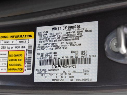 Used 2024 Ford Mustang GT RWD image 31