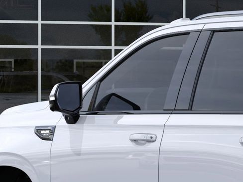 New 2026 GMC Yukon AT4 image 12