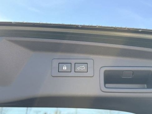 New 2026 Subaru Outback Limited XT w/ Premium/Limited Package 2 image 16