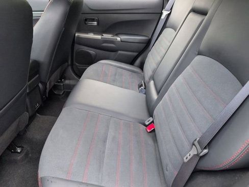 Used 2025 Mitsubishi Outlander Sport AWD image 27