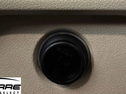 Used 2019 BMW X3 sDrive30i w/ Premium Package image 14