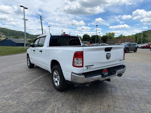 Used 2024 RAM 1500 Big Horn AWD/4WD image 6