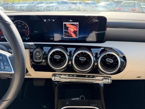 Certified 2026 Mercedes-Benz CLA 250 4MATIC image 21