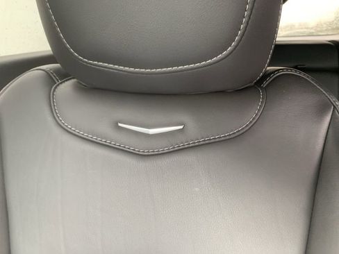 Used 2024 Cadillac XT4 Premium Luxury image 26