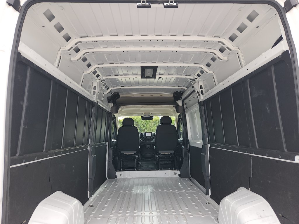 Used 2026 RAM ProMaster 2500 w/ Convenience Group FWD image 15