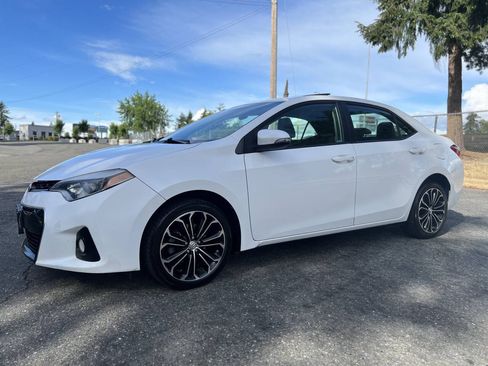 Used 2014 Toyota Corolla S FWD image 9