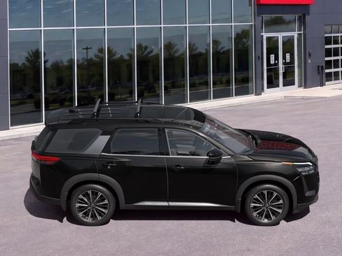 New 2026 Nissan Pathfinder Platinum AWD/4WD image 8