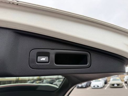 Used 2017 Honda CR-V EX-L image 29