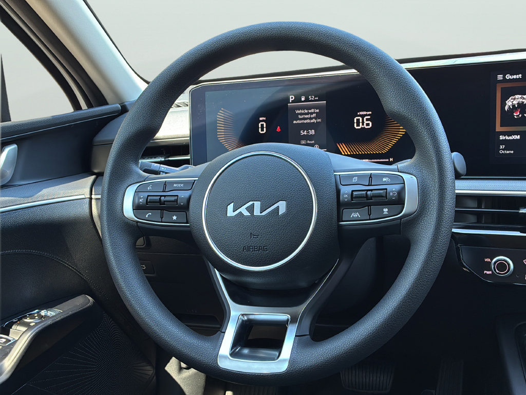 New 2026 Kia K5 LXS FWD image 19