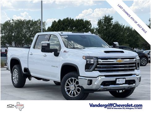 New 2026 Chevrolet Silverado 2500 LTZ w/ LTZ Convenience Package AWD/4WD image 2