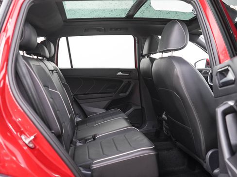 Used 2024 Volkswagen Tiguan SEL R-Line AWD/4WD image 12