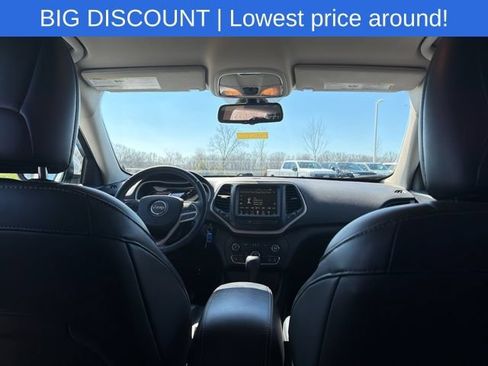 Used 2017 Jeep Cherokee Latitude w/ True North Edition AWD/4WD image 17