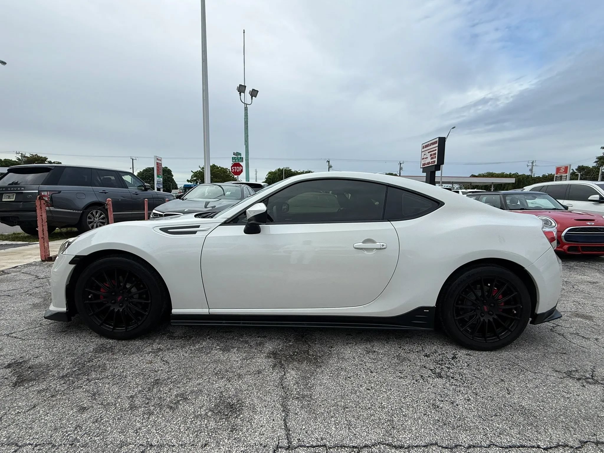 Used 2015 Subaru BRZ Series.Blue RWD image 2