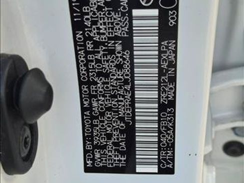 Used 2020 Toyota Corolla LE FWD image 22