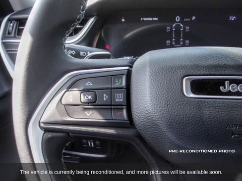 Used 2023 Jeep Grand Cherokee L Laredo w/ Trailer Tow Group (B) image 8