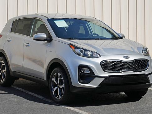 Used 2020 Kia Sportage LX AWD/4WD image 46