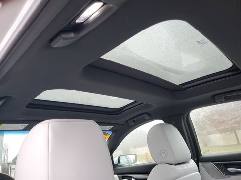 Used 2022 Cadillac CT5 Premium Luxury image 6