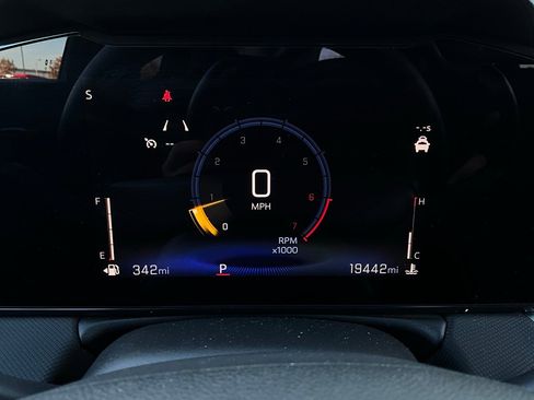 Used 2025 Chevrolet TrailBlazer LT image 34