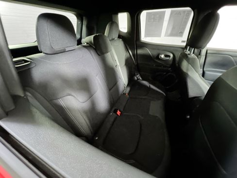 Used 2022 Jeep Renegade Altitude w/ Convenience Group image 26