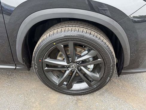 Used 2024 Lexus NX 450h+ AWD w/ Luxury Package image 7