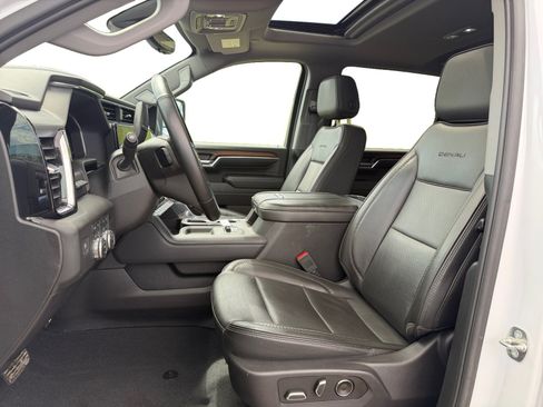 Used 2024 GMC Sierra 2500 Denali w/ Denali Reserve Package AWD/4WD image 9