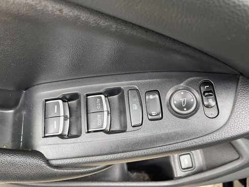 Used 2019 Honda Accord LX image 17