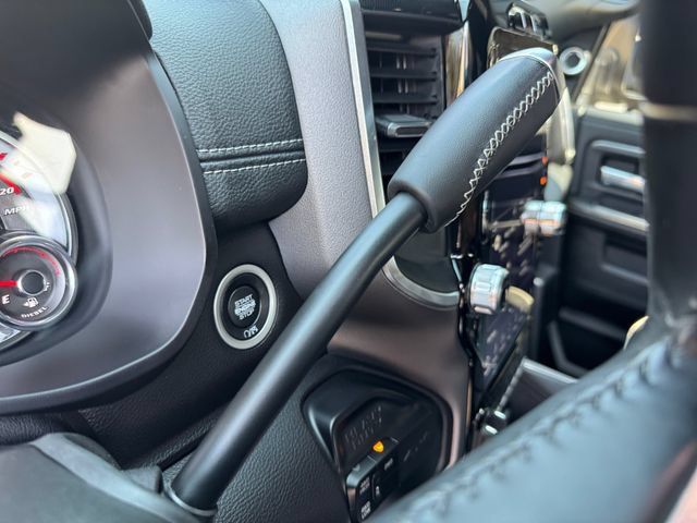 Used 2022 RAM 2500 Laramie AWD/4WD image 18