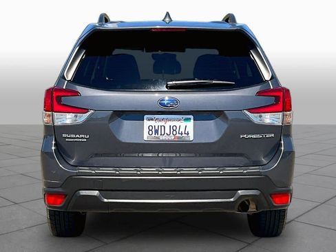 Used 2021 Subaru Forester Premium w/ Popular Package #1 AWD/4WD image 4