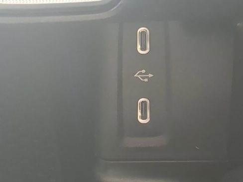 New 2025 Mercedes-Benz GLC 63 AMG S image 10