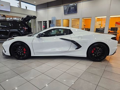 New 2026 Chevrolet Corvette Stingray Convertible w/ Z51 Performance Package RWD image 3