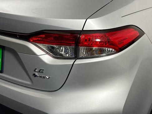 Used 2026 Toyota Corolla LE FWD image 33