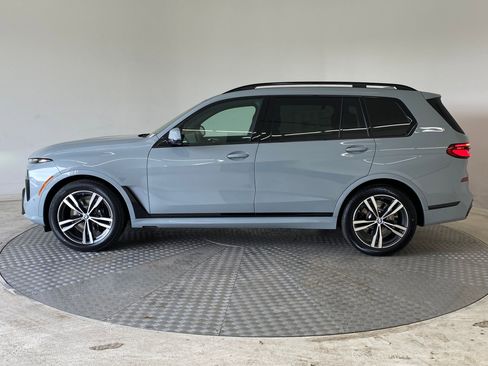 New 2026 BMW X7 xDrive40i w/ M Sport Package image 2