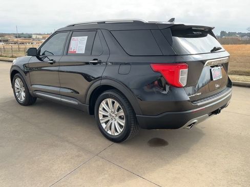 Used 2021 Ford Explorer Limited w/ Equipment Group 301A image 5