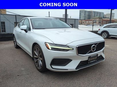 Used 2020 Volvo S60 T6 Momentum w/ Protection Package Premier