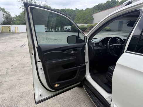 Used 2019 Honda Ridgeline RTL-E image 41