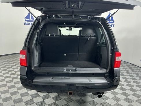 Used 2017 Ford Expedition Limited w/ Equipment Group 301A AWD/4WD image 23