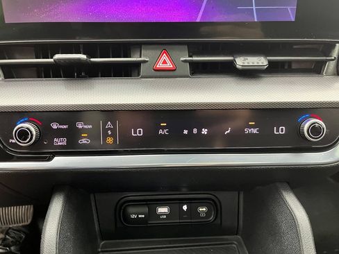 Used 2023 Kia Sportage SX FWD image 29