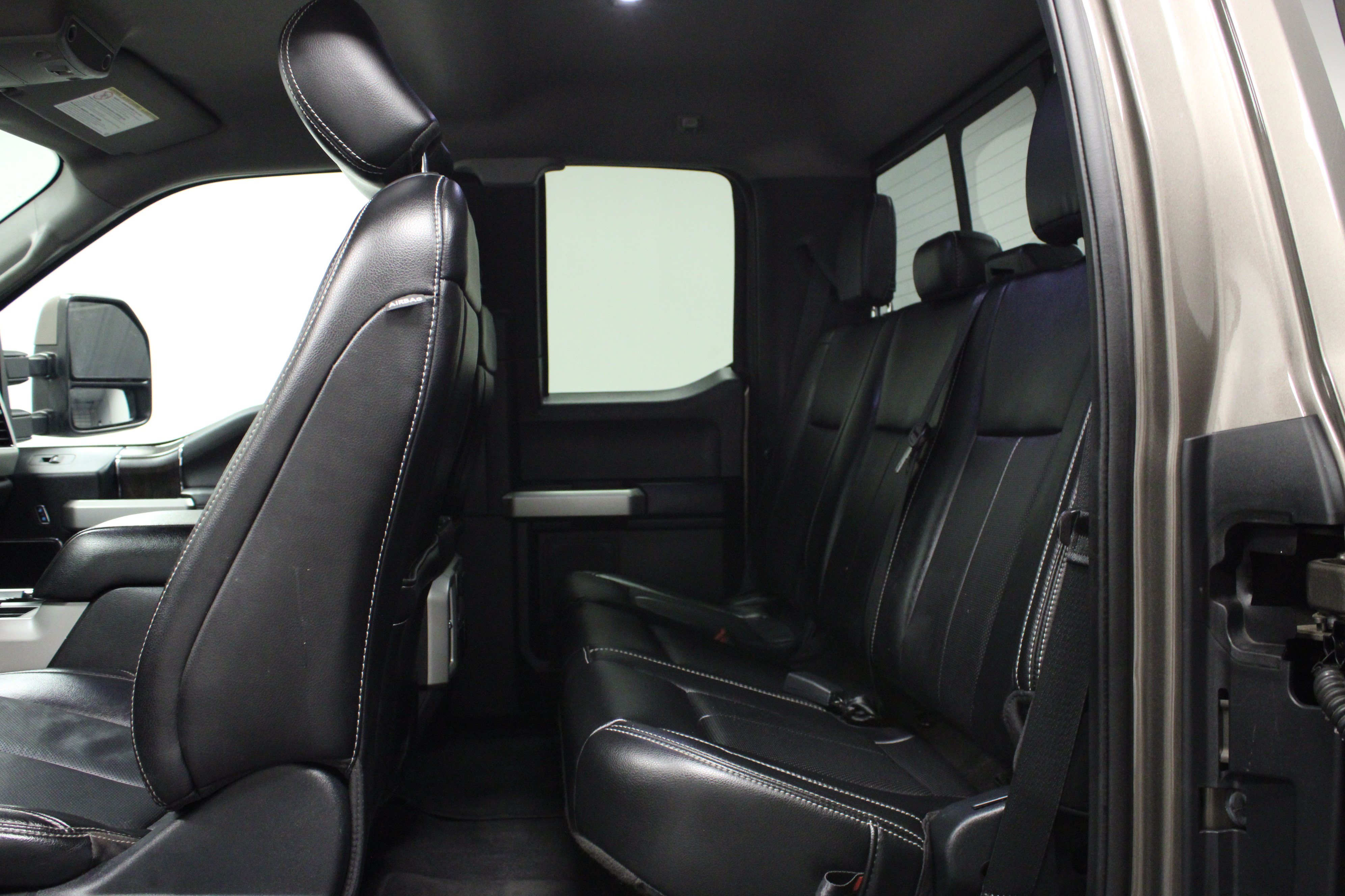 Used 2021 Ford F250 Lariat w/ Lariat Value Package AWD/4WD image 13