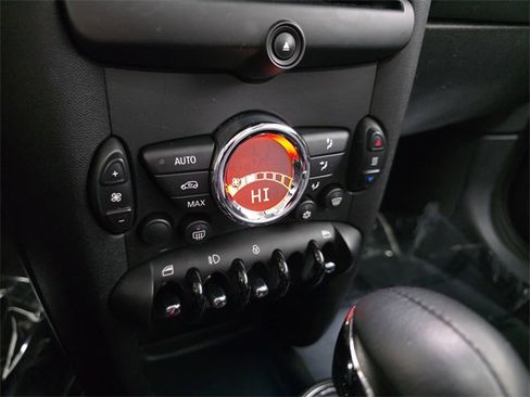 Used 2012 MINI Cooper Hardtop image 18